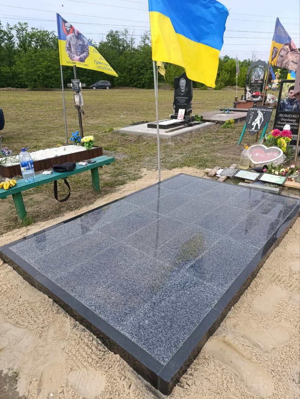 Майданчик під пам'ятник із граніту від - Зображення 13